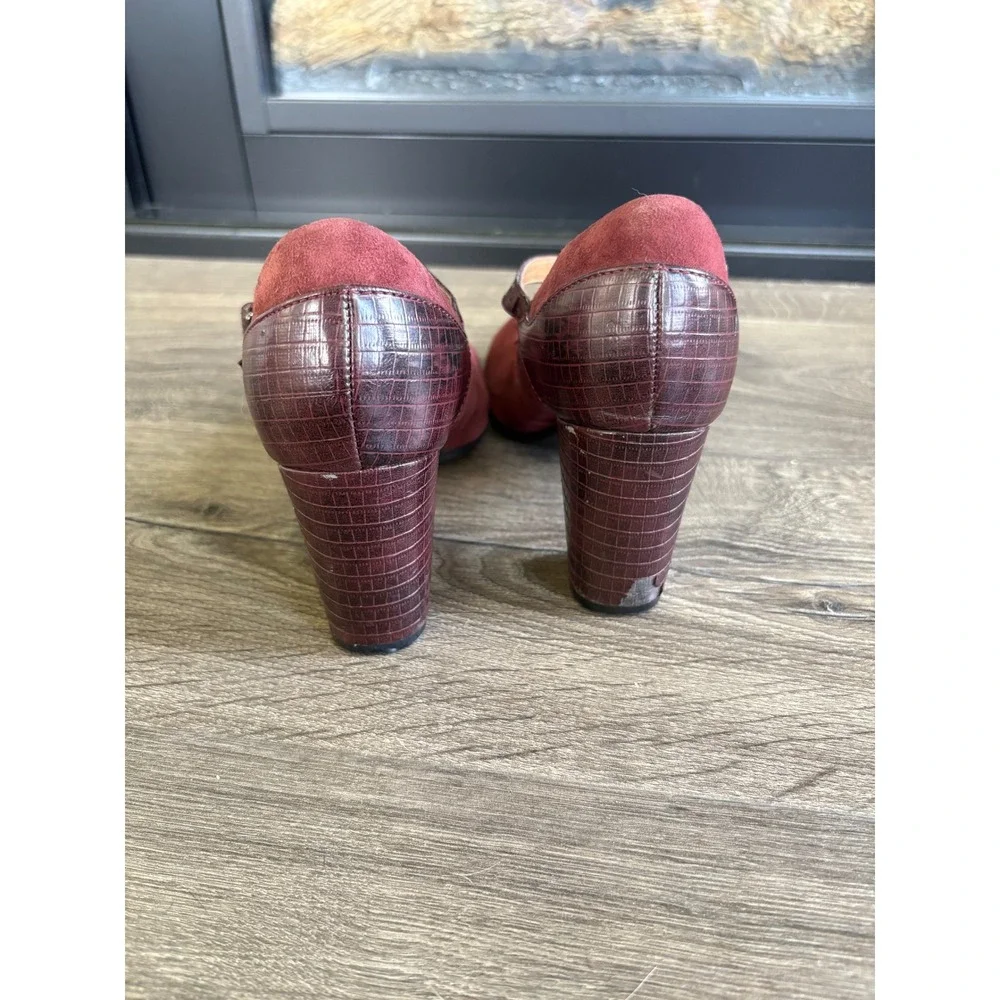 RARE Clarks Collection Burgundy‎ Suede Leather Mary Jane Block Heel Shoes Size 8 - Picture 5 of 9